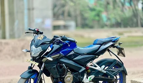 Bajaj Pulsar NS .