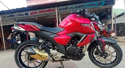 Yamaha FZS