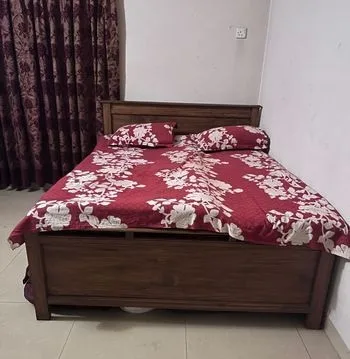 Queen Size Bed