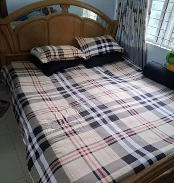 সেগুন কাঠের আসবাবপত্র
