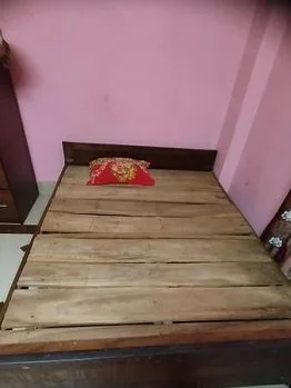 ইংলিশ খাট শিল