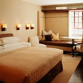 Jackson Heights Roommate Needed