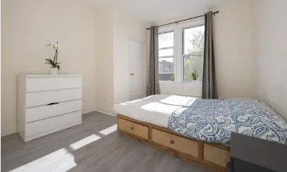 Elmhurst Roommate Needed