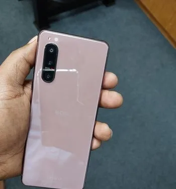 Sony Xperia 5