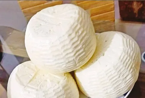 অষ্টগ্রামের পনির