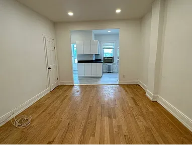 Hillside  Avenue House  For  Rent