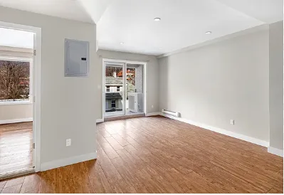 Bellerose House For Rent