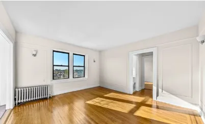 Hollis Room For Rent