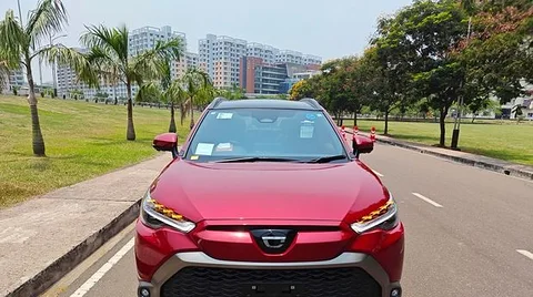 Toyota Cross .
