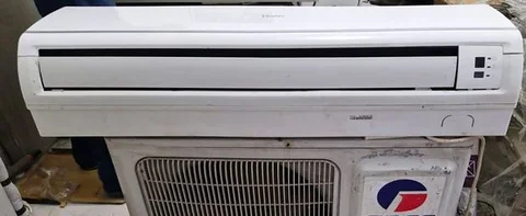 Gree 1.5 Ton none inverter Ac