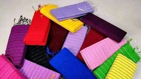 চুমকি শাড়ি।