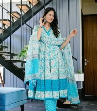 থ্রি পিস