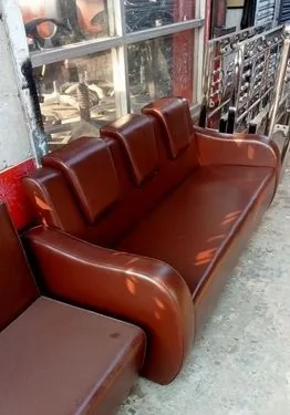 থ্রি সিটের সোফা