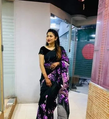 মেয়েদের শাড়ি