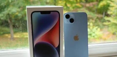 Apple iPhone 14