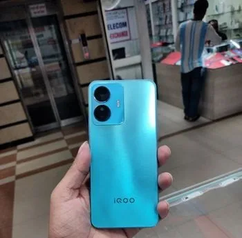 Vivo iQOO Z6 Lite 5g