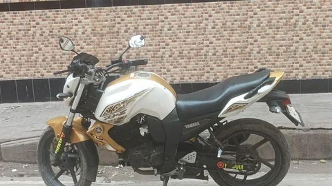 Yamaha FZS 2011