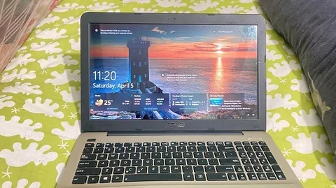 Laptop