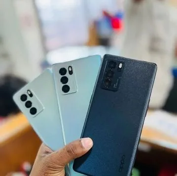OPPO Reno 6 Pro