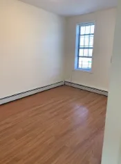 Bronx Room For rent