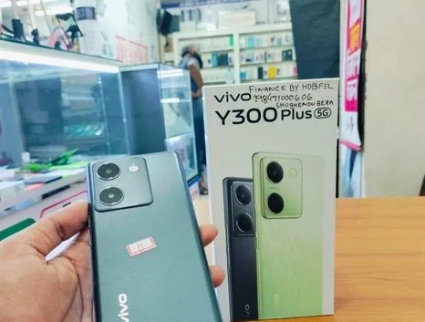 Vivo Y300