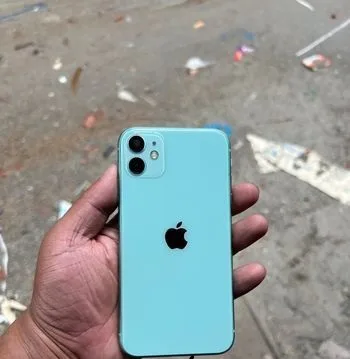 Apple iPhone 11