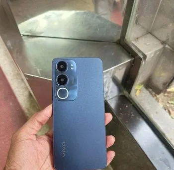 Vivo Y19s