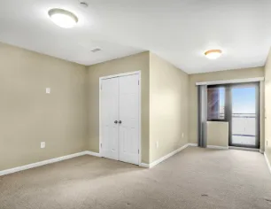 Hillside Semi Basement Rent
