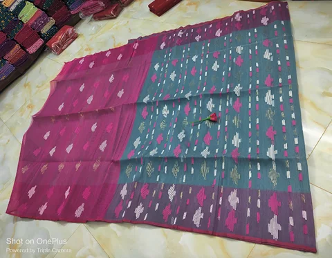 Jamdani Saree
