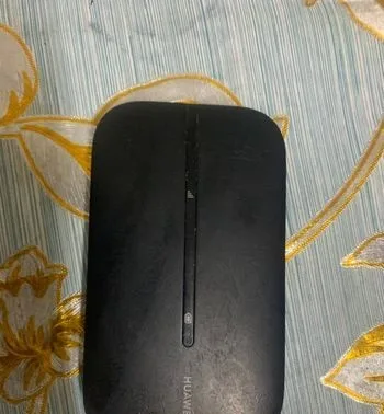 হাওয়ায় মিনি পকেট ওয়াইফাই