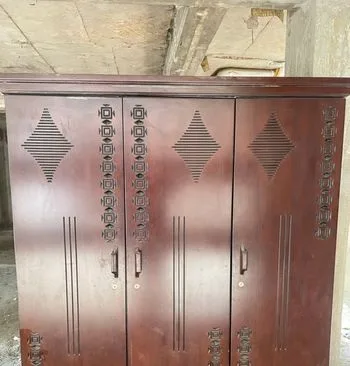 আলমারি