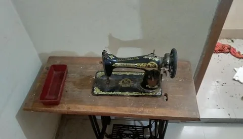 বাটারফ্লাই সেলাই মেশিন