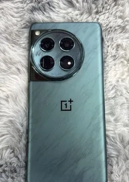OnePlus 12 16/512