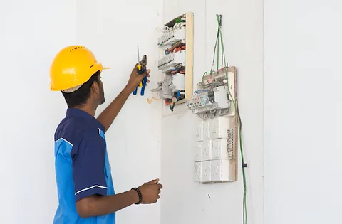 দক্ষ  ইলেকট্রনিকস সেবা