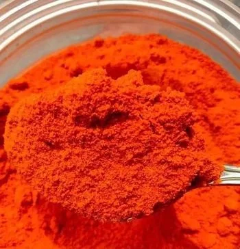 ঘরোয়া মরিচ গুঁড়া