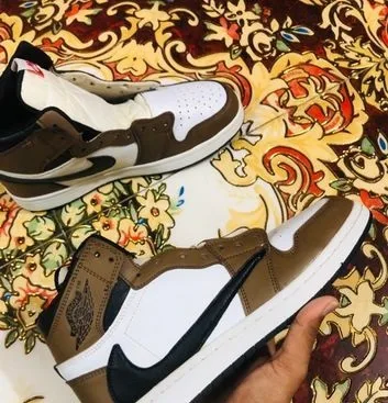 Shoes for sell