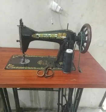 সেলাই মেশিন