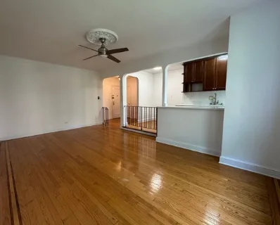 Jackson Heights Room for rent