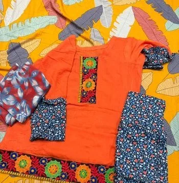 THREE PIS SELL