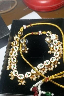 Fashionable City Gold