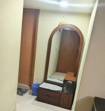 Dressing table
