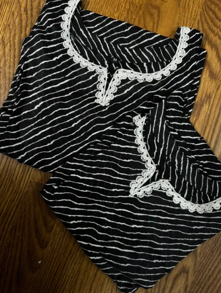 Black & White Colored Combination One Picec