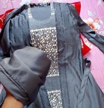 পার্টি বোরকা