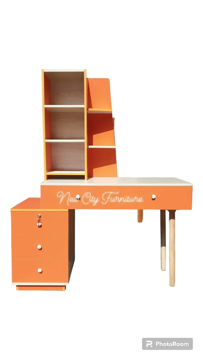 Reading Table
