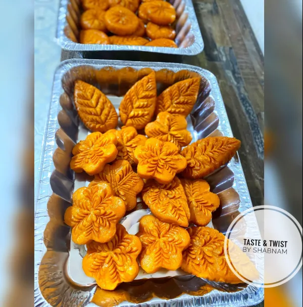 Moong Pakon Pitha