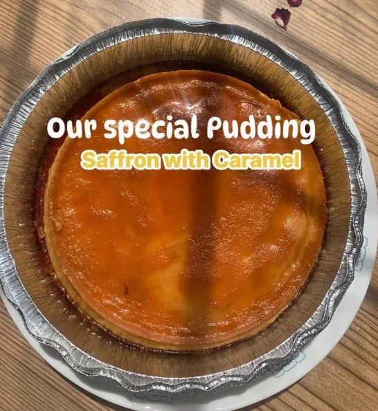 Pudding Saffron with Caramel