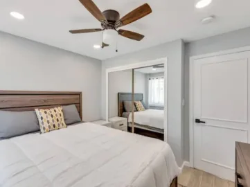Room For Rent