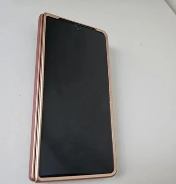 Honor Magic V3