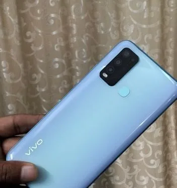 Vivo Y50 ৮জিবি
