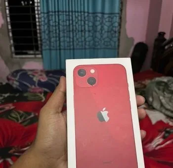 Apple iPhone 13